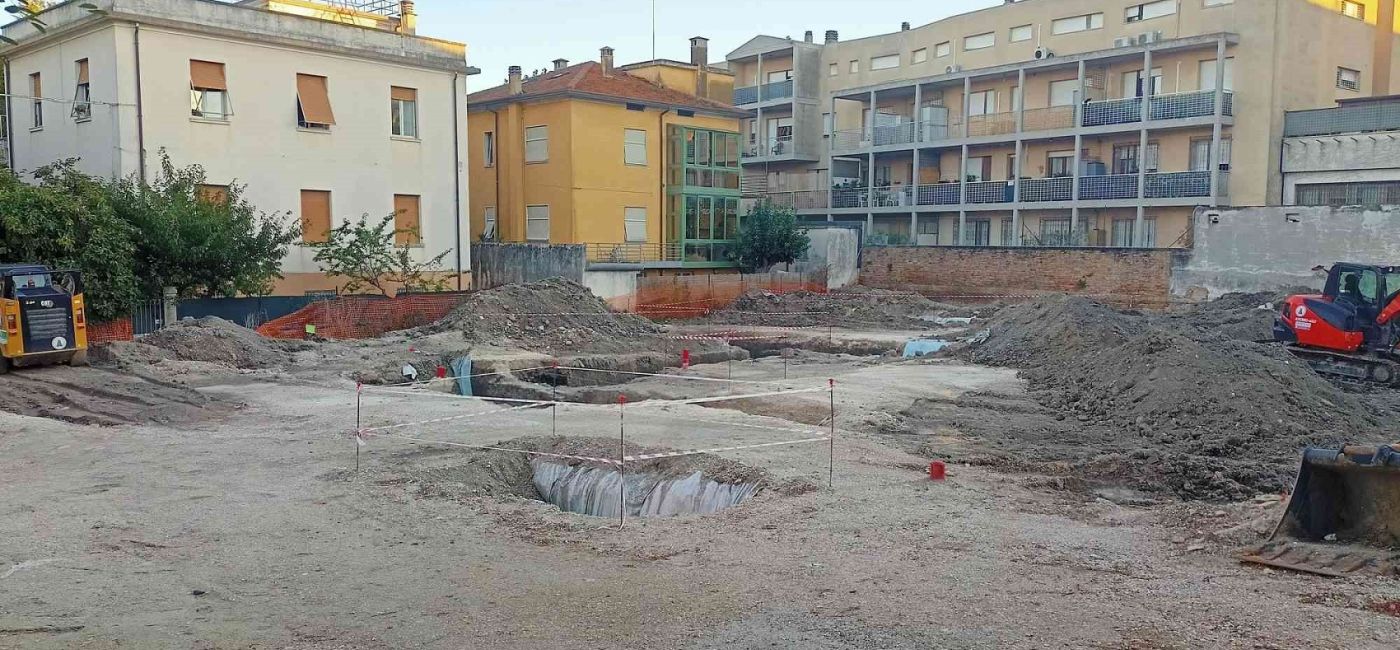 I lavori in viale Leopardi, a Senigallia