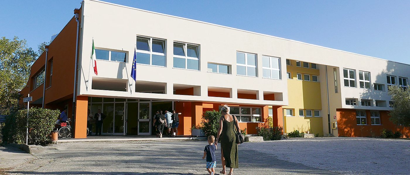 La rinnovata scuola primaria a Cesanella di Senigallia