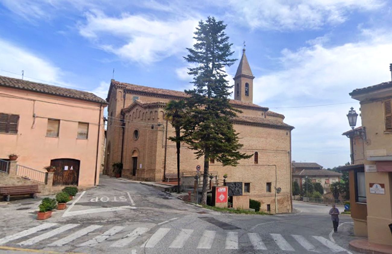 La chiesa parrocchiale SS. Pietro e Paolo, a Castelleone di Suasa