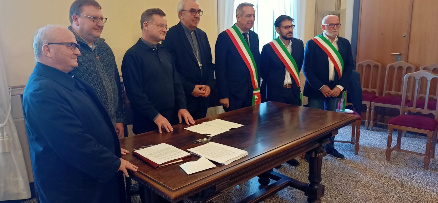 Presentato e siglato il protocollo d'intesa tra la Diocesi di Senigallia, i Comuni e le Parrocchie di Corinaldo, Castelleone di Suasa e Mondolfo