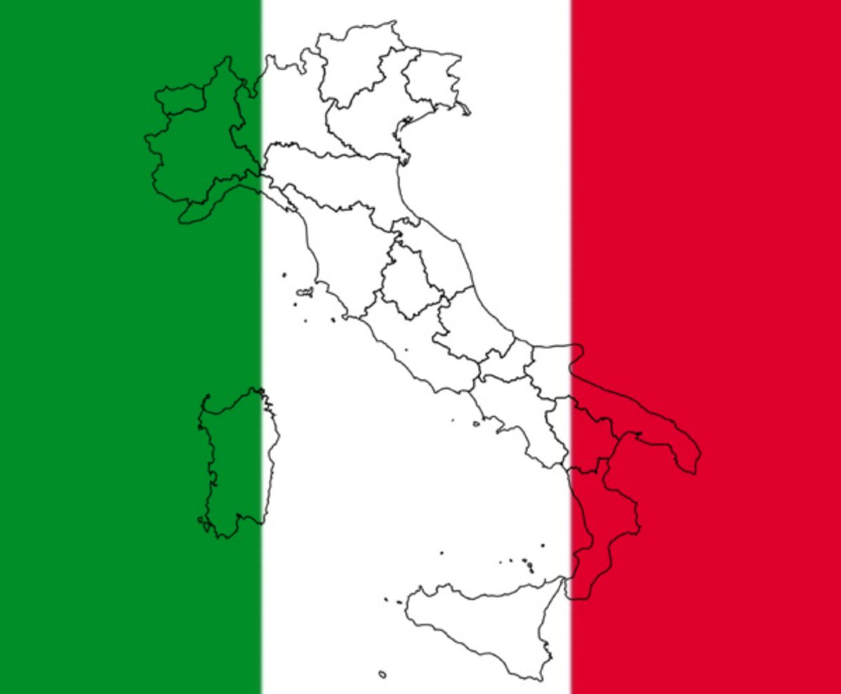 regioni, Italia, tricolore, bandiera, federalismo, autonomia differenziata, unità d'italia, repubblica