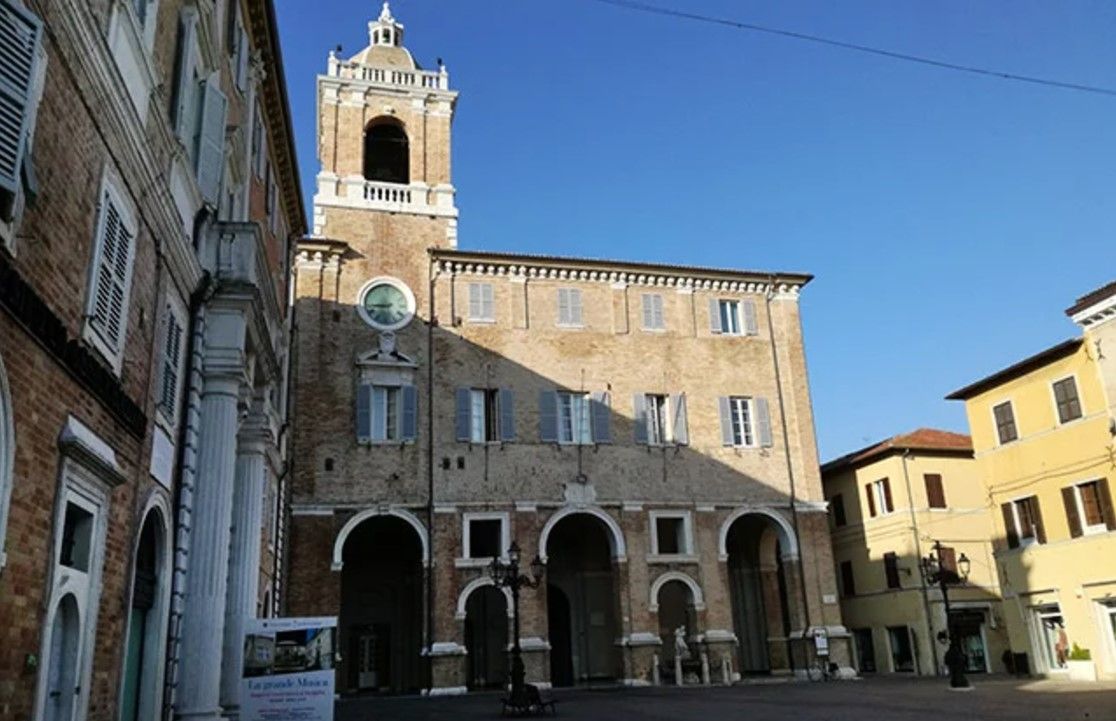 Il municipio del Comune di Senigallia