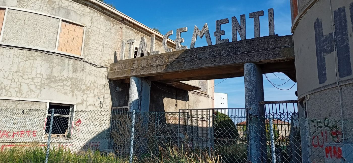 L'ex stabilimento Italcementi di Senigallia venduto all'asta