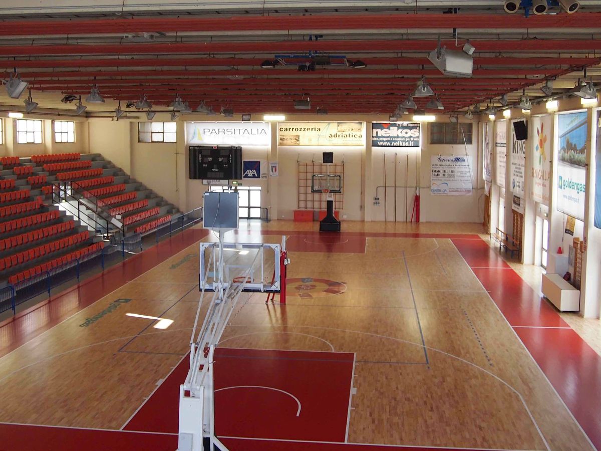 Il palazzetto dello sport di via Capanna a Senigallia