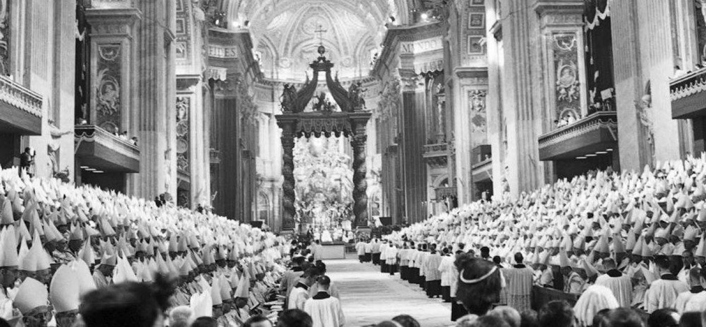 L'assemblea in basilica per il Concilio vaticano II