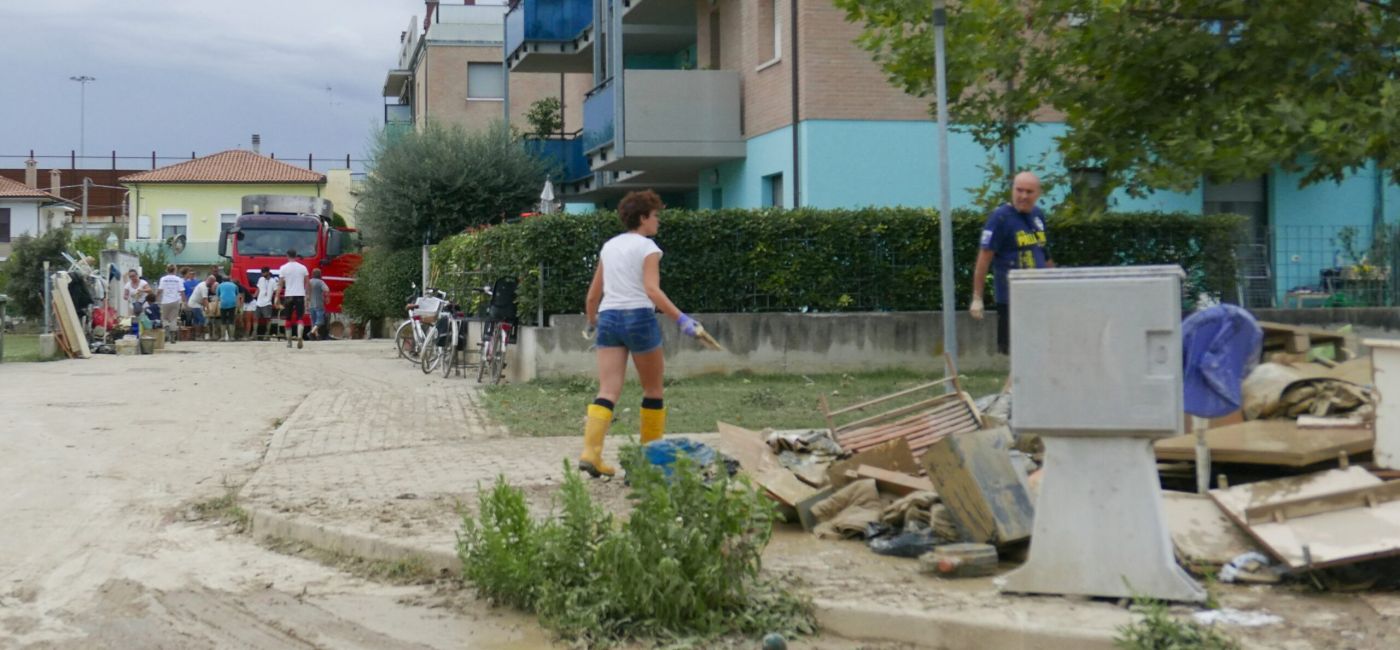 L'alluvione a Borgo Molino di Senigallia: comunità al alvoro per risistemare il quartiere